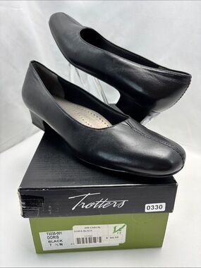 Trotters Doris Women’s Sz7.5N‎ Black Leather Low Block Heel Pump #330